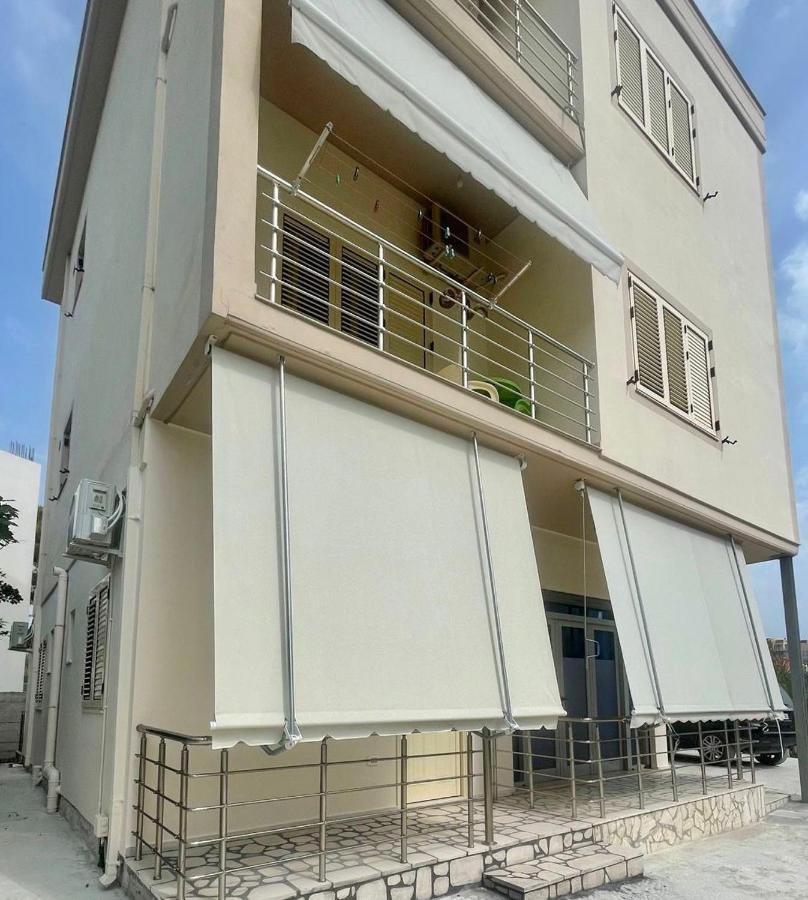 John'S Holiday Home Vlorë Εξωτερικό φωτογραφία